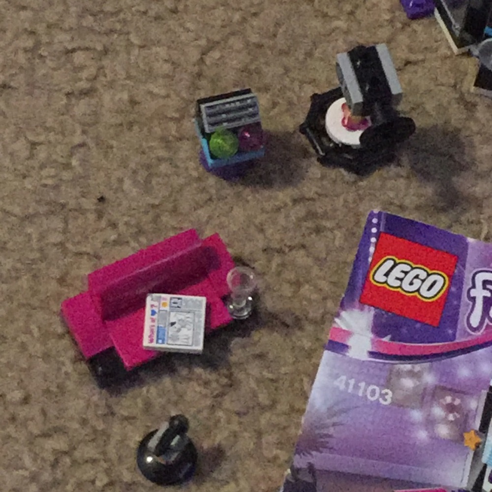 LEGO Friends 41103 Pop Star Recording Studio - Picture 2 of 5